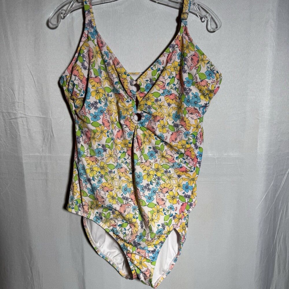 Time and Tru One Piece Swimsuit 2X 20W 22W Floral Front Plus Size Vacation
